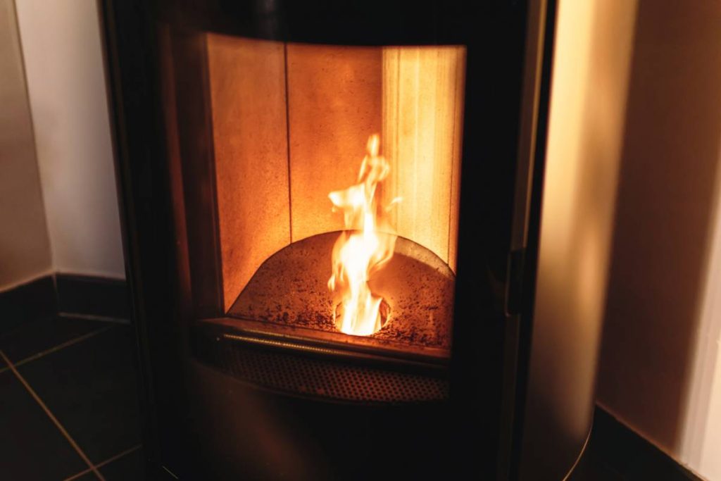 Fioul ou granulés de bois : bien choisir son mode de chauffage